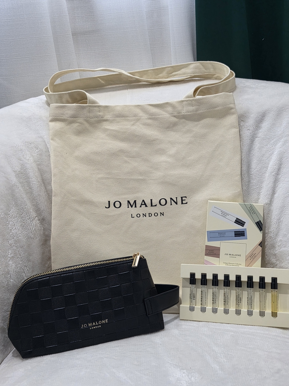 Jo Malone Tote & Black Leather-Effect Cosmetic Pouch.